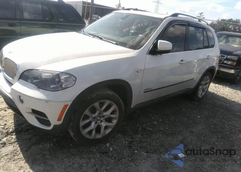 2013 BMW X5 xDrive35I from USA, damaged, VIN 5UXZV4C56D0E01096